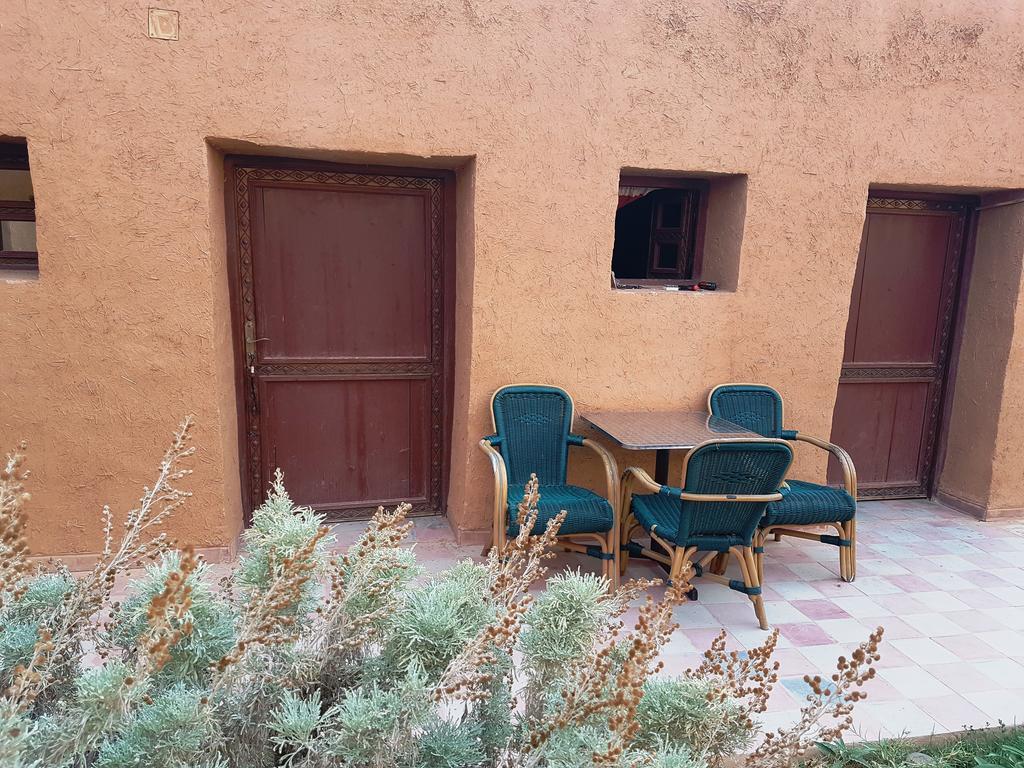 Tarmguist Bed & Breakfast Aït Boukha Exterior foto